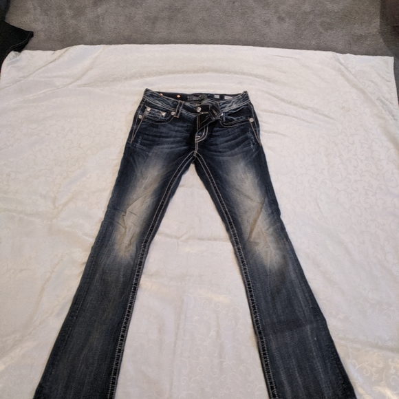 Miss me signature rise bootcut jeans. - Picture 8 of 10